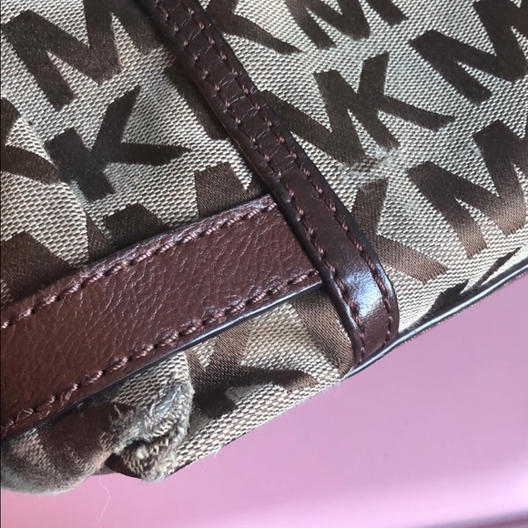 🚫 SOLD 🚫 Michael Kors Monogram Hobo Tote Bag - Picture 6 of 8